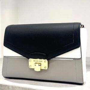 Michael Kors Kinsley Medium Shoulder Flap Crossbody Bag Optic White Multi